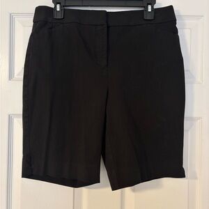 Chico’s Flat Waistband Bermuda Shorts Women’s Medium Black